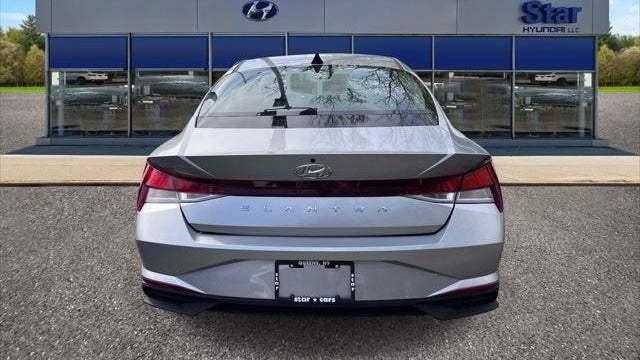 2021 Hyundai ELANTRA SEL