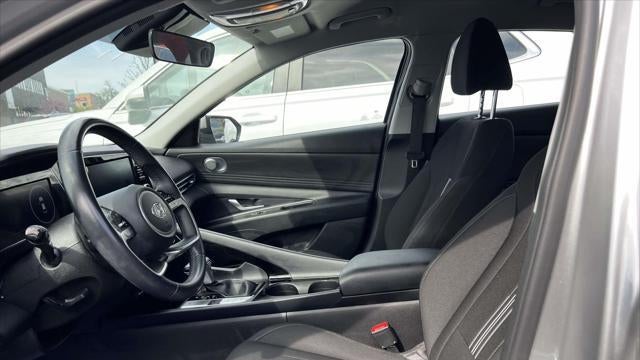 2021 Hyundai ELANTRA SEL