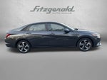 2023 Elantra Thumbnail 4