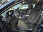 2023 Elantra Thumbnail 30