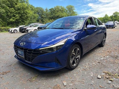 Photo of a 2023 Hyundai Elantra SEL 4DR Sedan Sulev for sale
