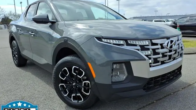 Preowned 2024 Hyundai SANTA CRUZ SE for Sale