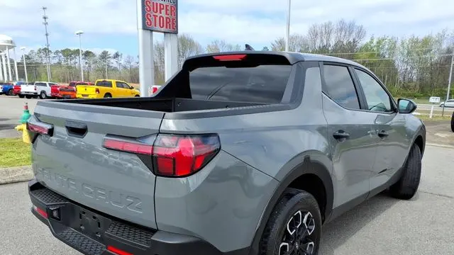2024 Hyundai SANTA CRUZ SE