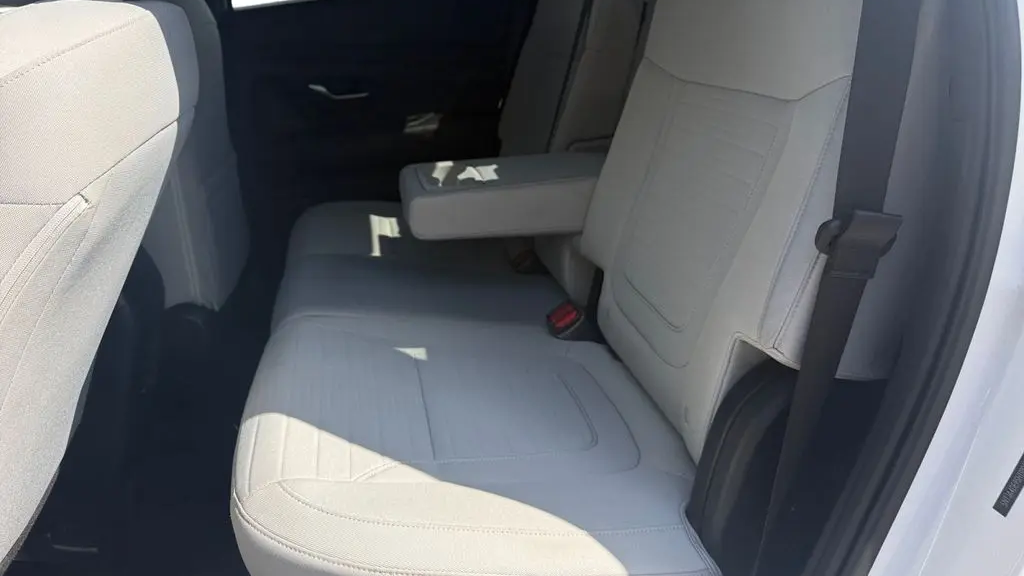 2025 Hyundai SANTA CRUZ SE
