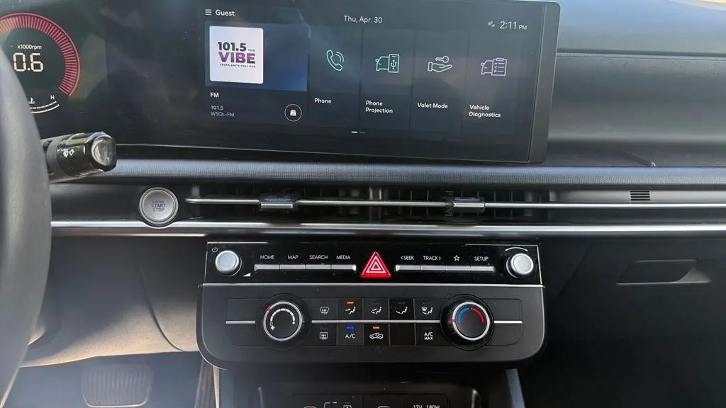 2025 Hyundai SANTA CRUZ SE