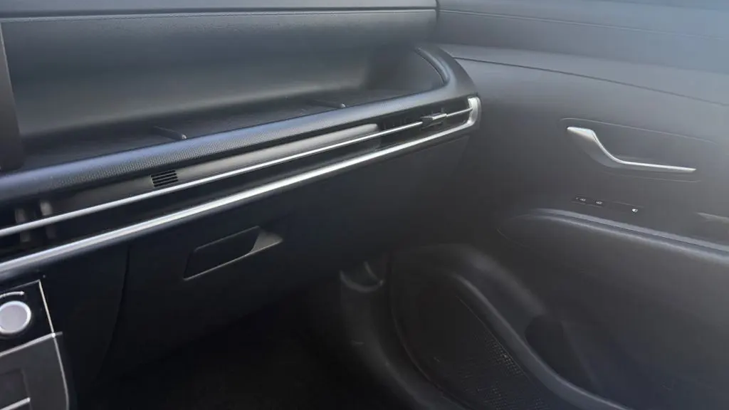 2025 Hyundai SANTA CRUZ SE