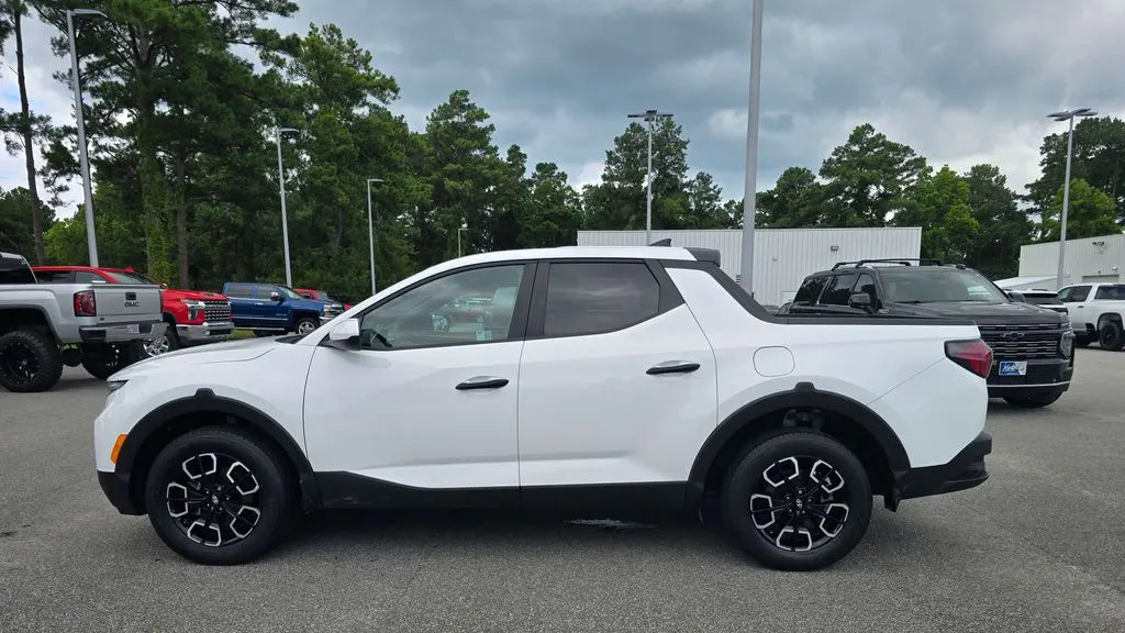 2024 Hyundai SANTA CRUZ SE