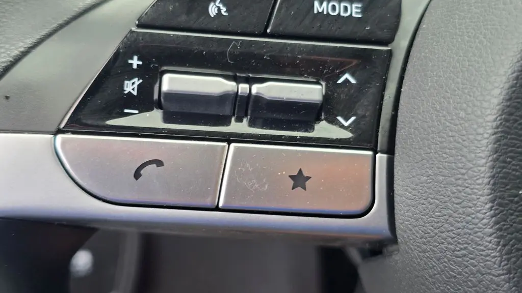 2024 Hyundai SANTA CRUZ SE