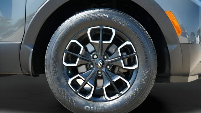2023 Hyundai SANTA CRUZ SE