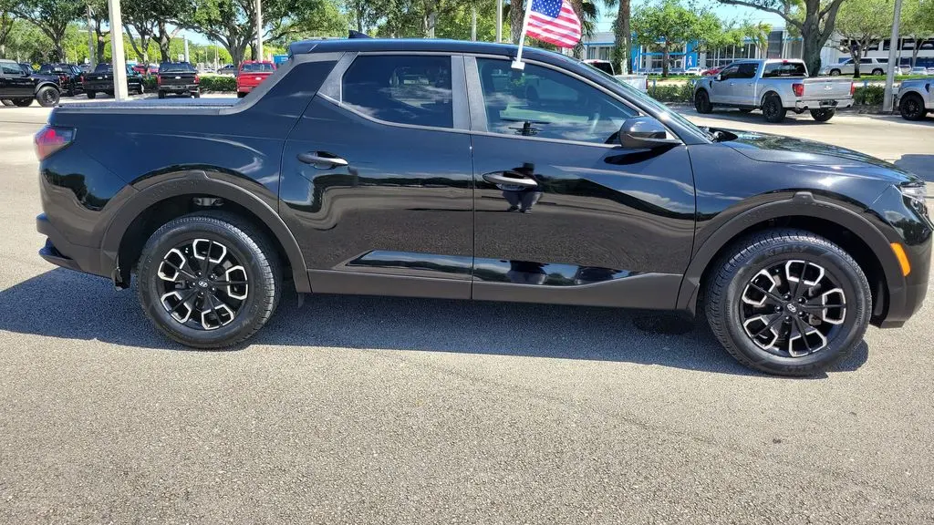 2023 Hyundai SANTA CRUZ SE