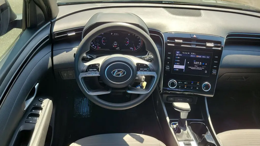 2023 Hyundai SANTA CRUZ SE