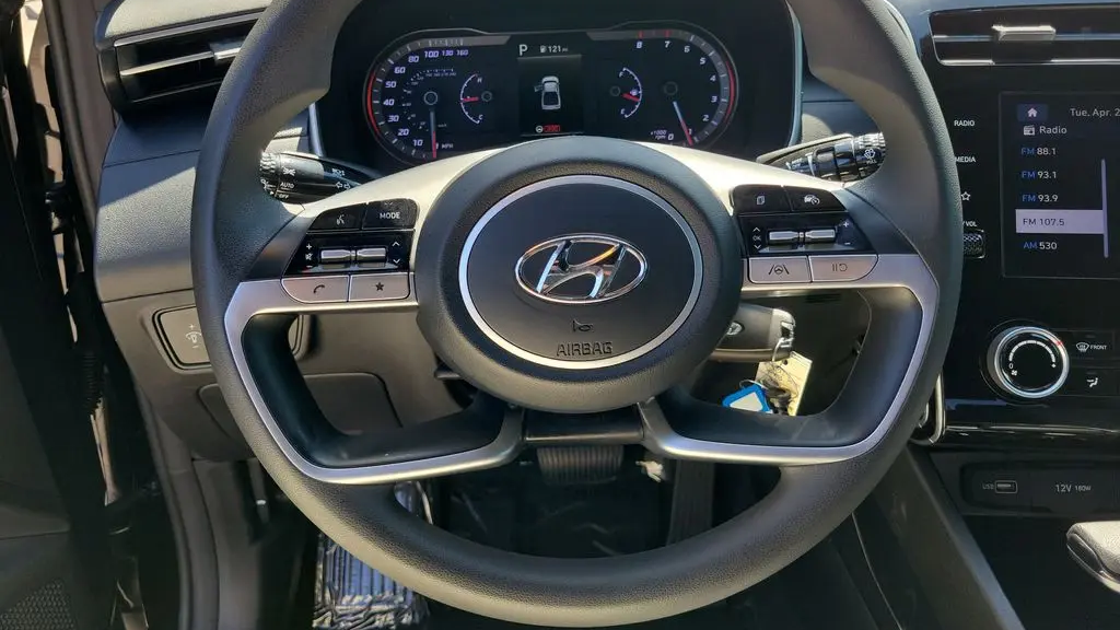 2023 Hyundai SANTA CRUZ SE
