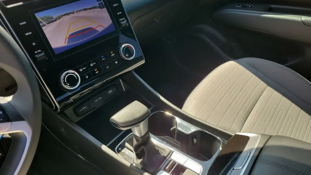 2023 Hyundai SANTA CRUZ SE