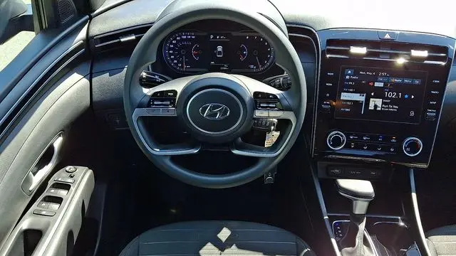 2023 Hyundai SANTA CRUZ SE