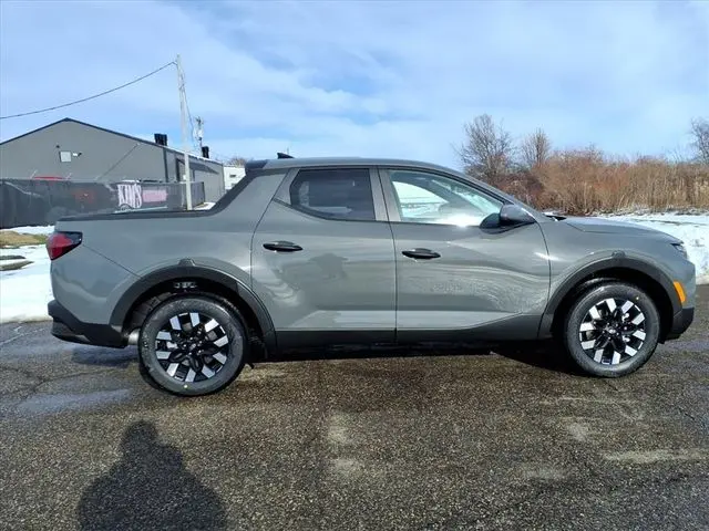 2026 Hyundai Santa Cruz - $28,500