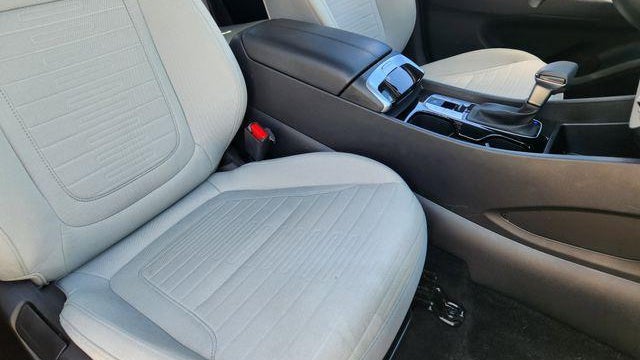 2025 Hyundai SANTA CRUZ SE