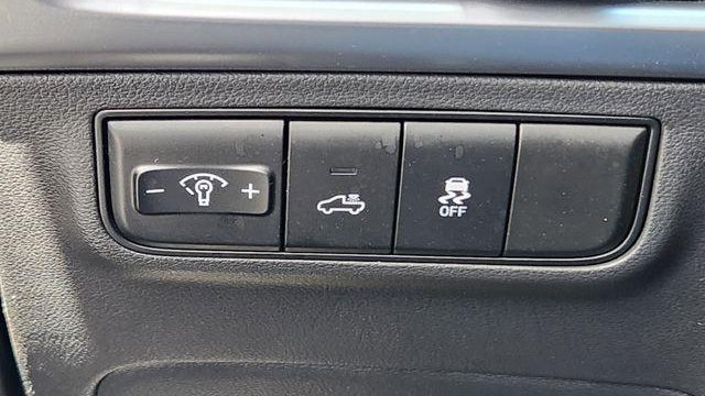 2025 Hyundai SANTA CRUZ SE