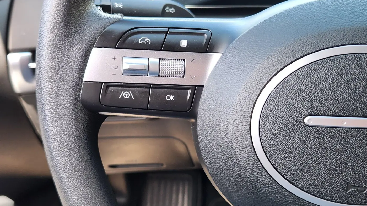 2025 Hyundai SANTA CRUZ SE