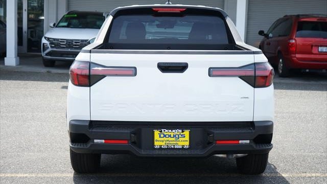 2025 Hyundai SANTA CRUZ SE