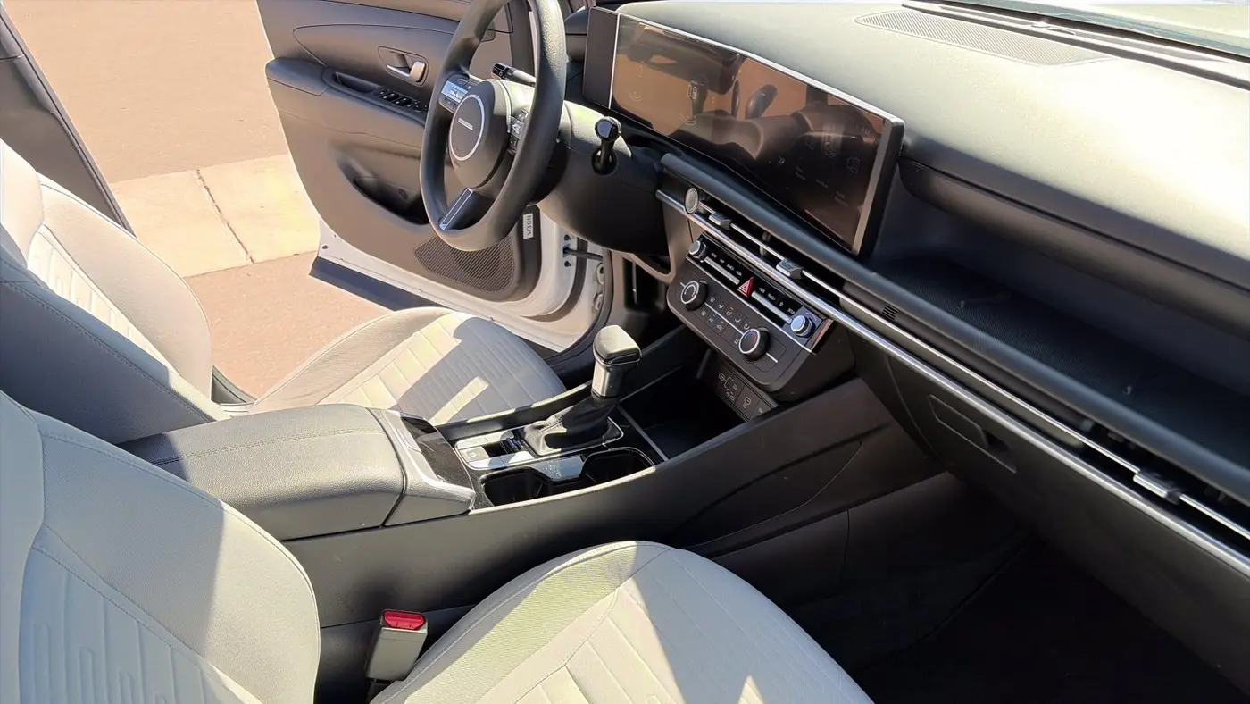 2025 Hyundai SANTA CRUZ SE
