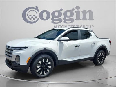 Photo of a 2025 Hyundai Santa Cruz SEL 4DR Crew Cab 4.3FT SB for sale