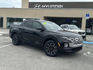 2022 Hyundai SANTA CRUZ with Phantom Black Exterior