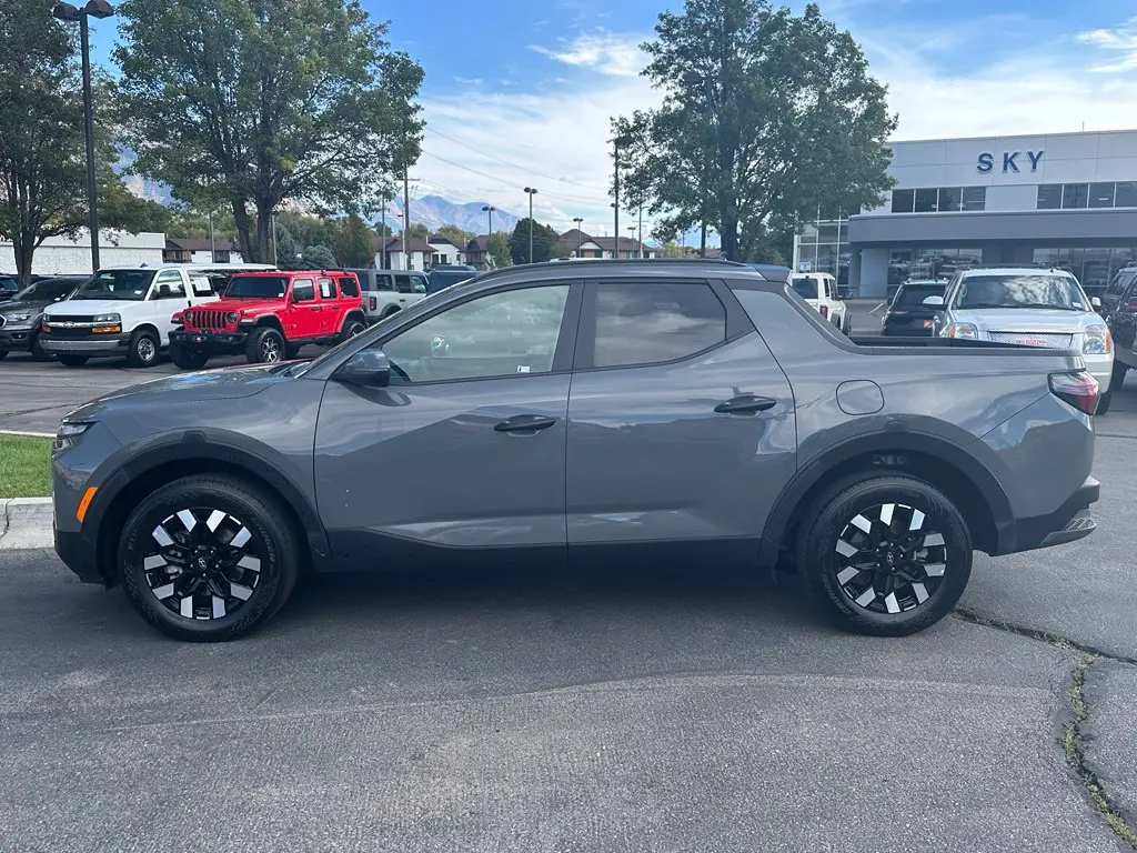 2025 Hyundai Santa Cruz - $27,250