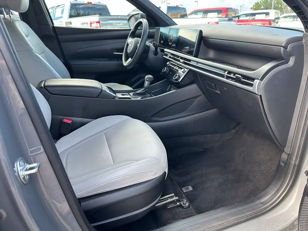 2025 Hyundai Santa Cruz - $27,250