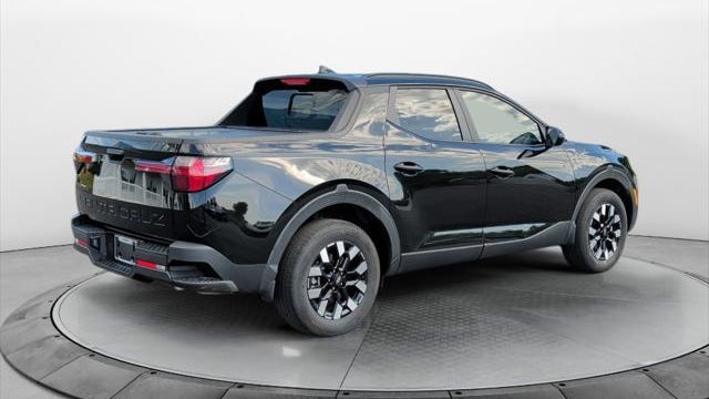 2025 Hyundai SANTA CRUZ SEL Activity