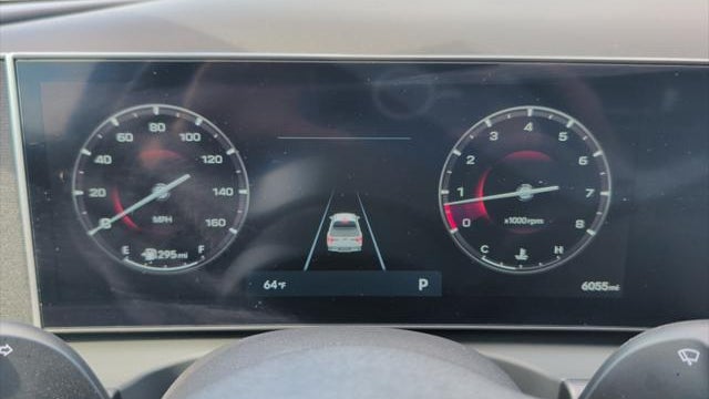 2025 Hyundai SANTA CRUZ SEL Activity