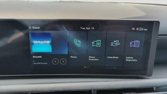2025 Hyundai SANTA CRUZ SEL Activity