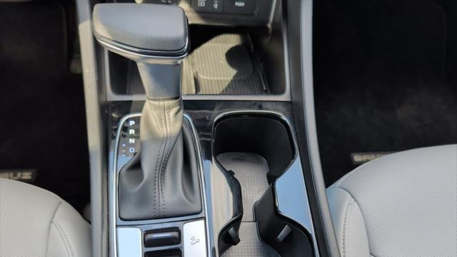 2025 Hyundai SANTA CRUZ SEL Activity