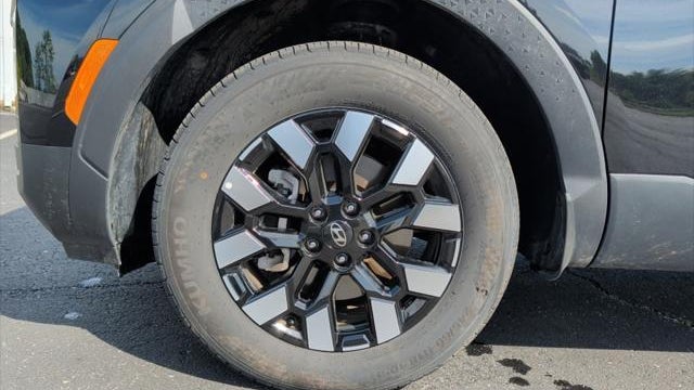 2025 Hyundai SANTA CRUZ SEL Activity