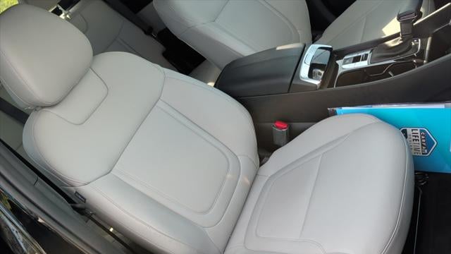 2025 Hyundai SANTA CRUZ SEL Activity