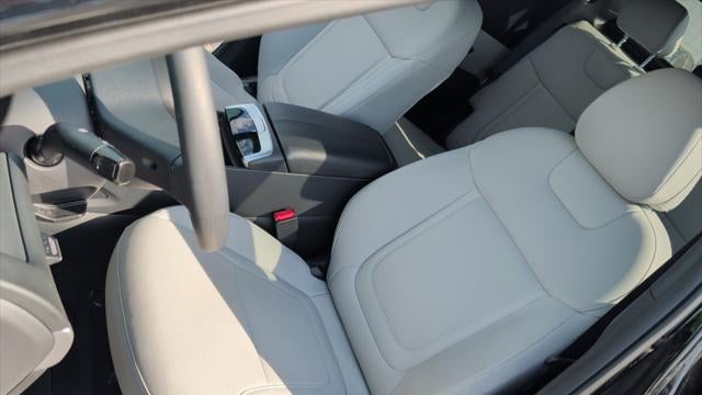 2025 Hyundai SANTA CRUZ SEL Activity