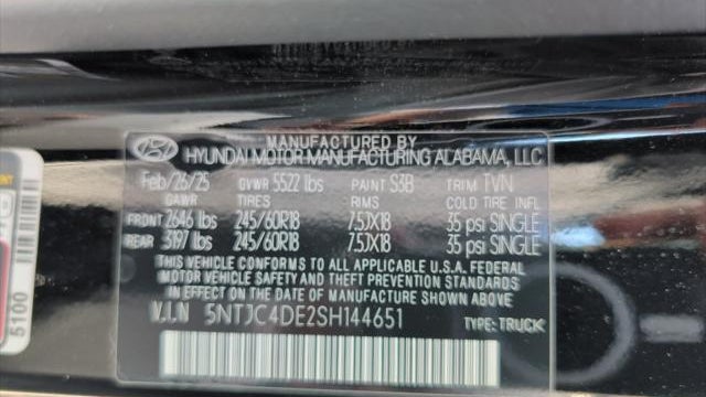 2025 Hyundai SANTA CRUZ SEL Activity