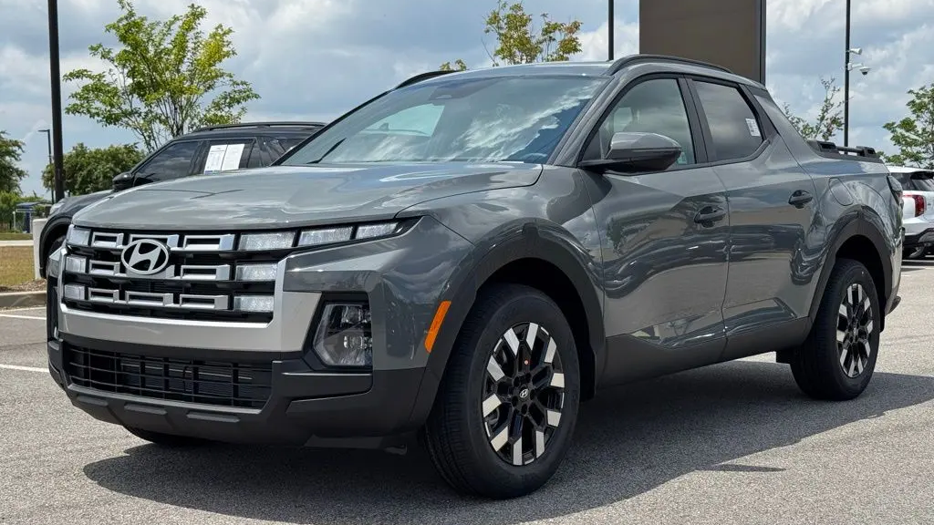 2026 Hyundai SANTA CRUZ SEL Activity