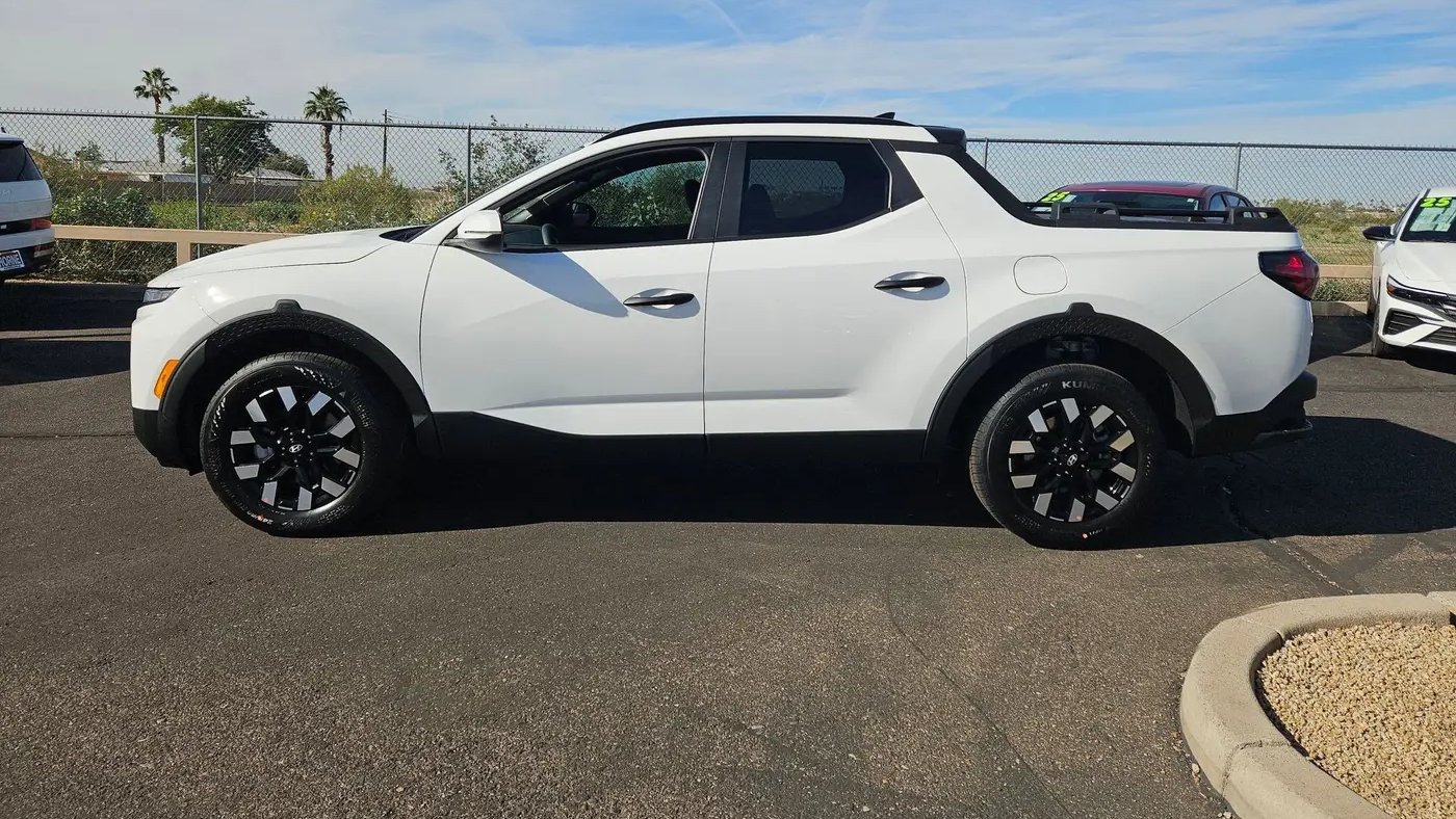 2026 Hyundai SANTA CRUZ SEL Activity