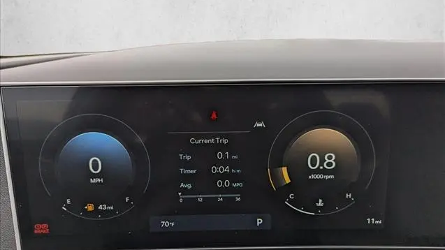 2026 Hyundai SANTA CRUZ SEL Activity