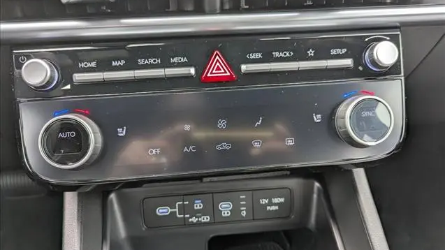 2026 Hyundai SANTA CRUZ SEL Activity