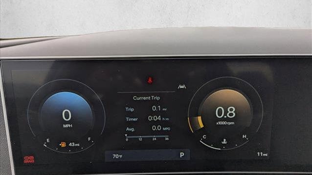 2026 Hyundai SANTA CRUZ SEL Activity