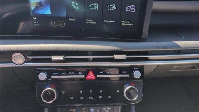 2026 Hyundai SANTA CRUZ SEL Activity