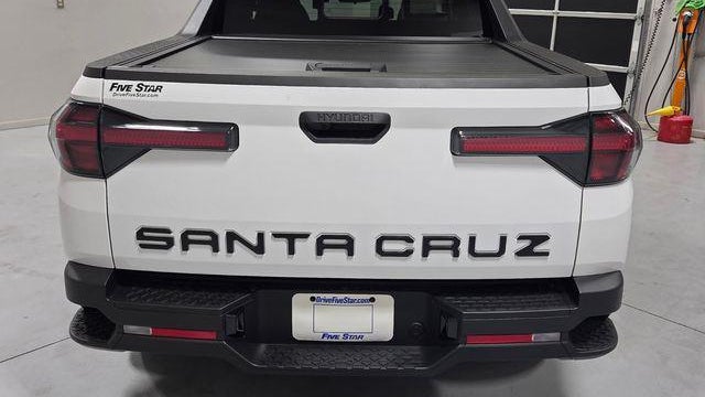 2026 Hyundai SANTA CRUZ SEL Activity