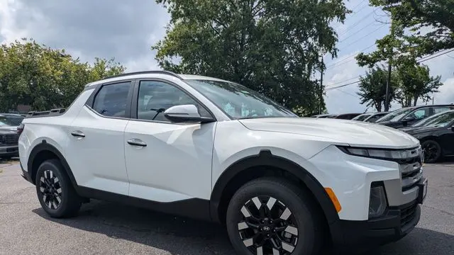 2026 Hyundai SANTA CRUZ SEL Activity