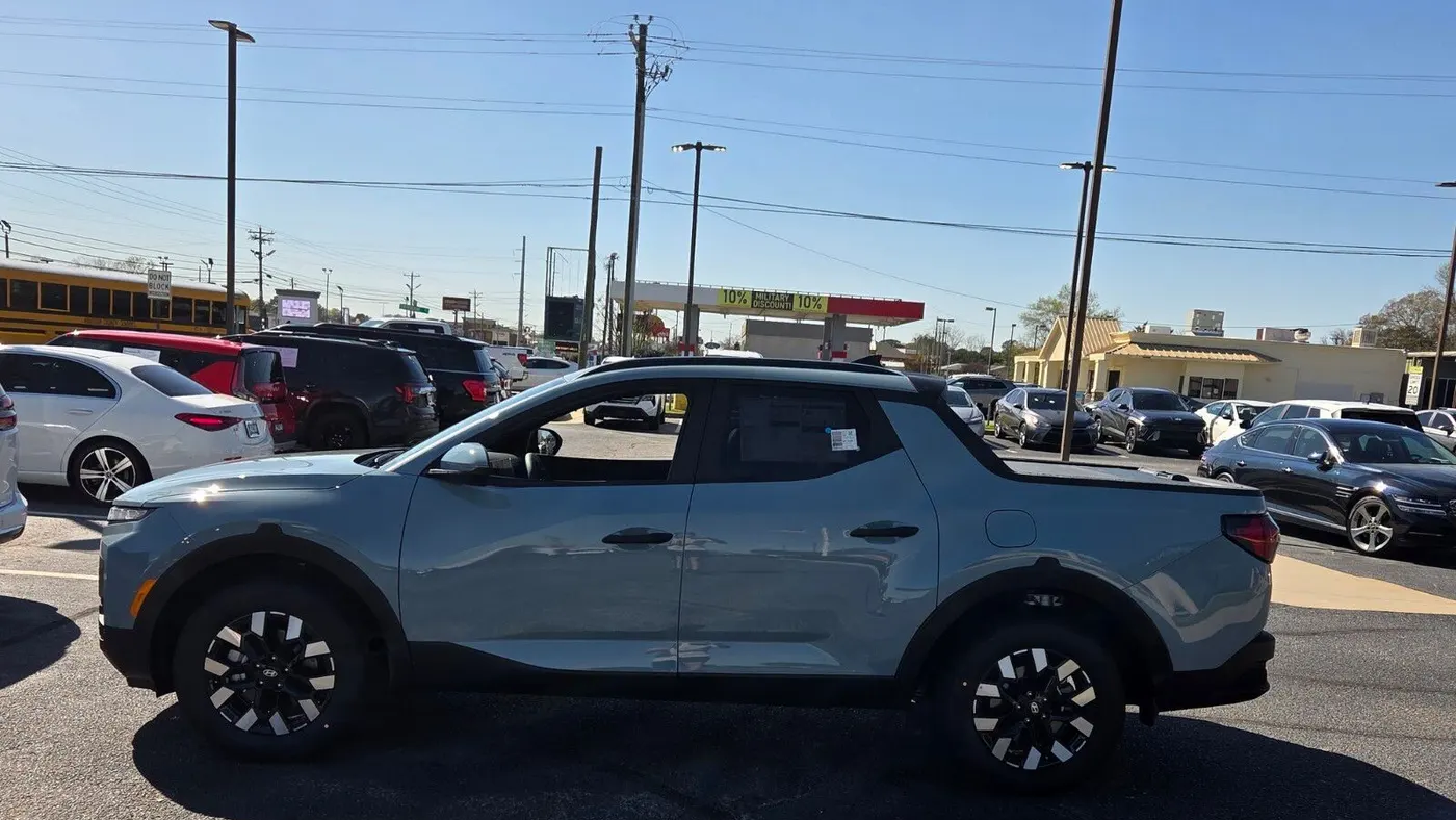 2026 Hyundai SANTA CRUZ SEL Activity