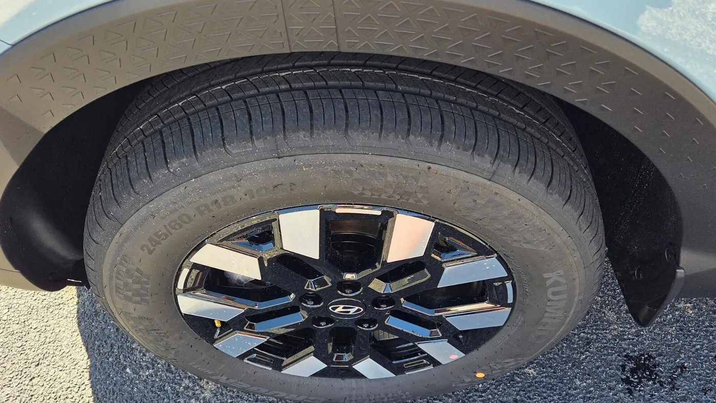 2026 Hyundai SANTA CRUZ SEL Activity