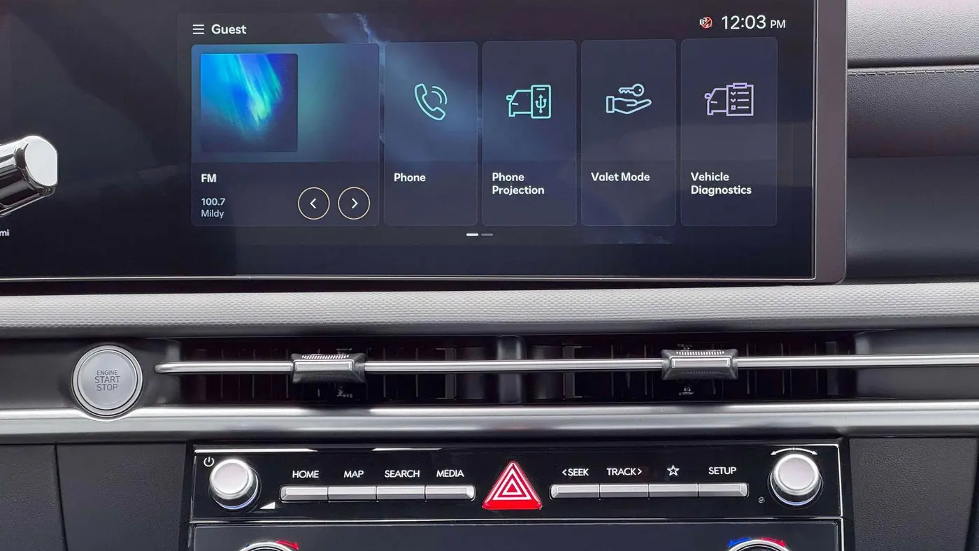 2026 Hyundai SANTA CRUZ SEL Activity