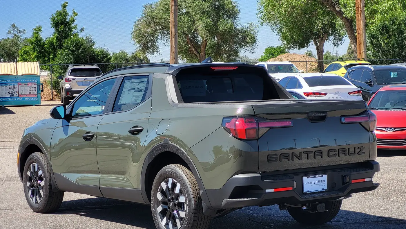 2026 Hyundai SANTA CRUZ SEL Activity