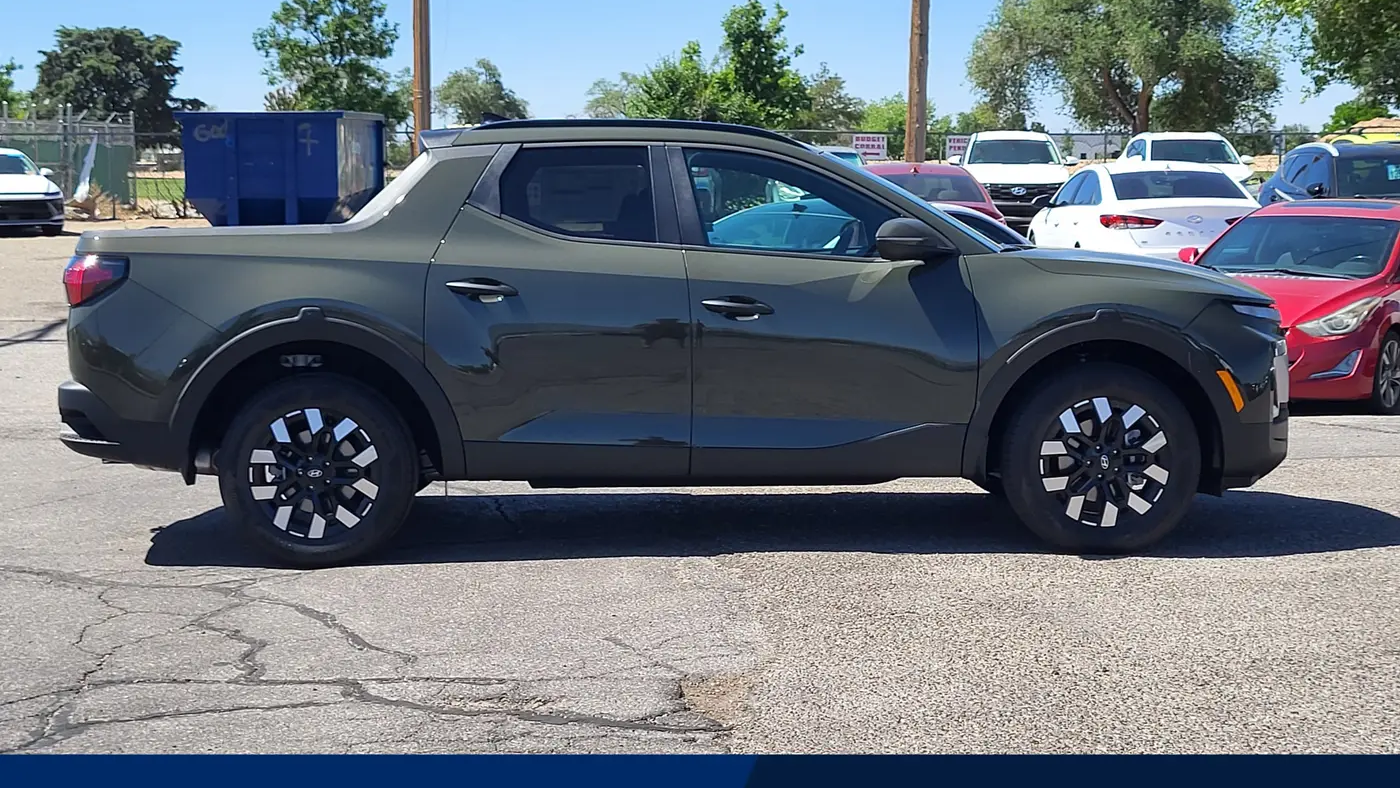 2026 Hyundai SANTA CRUZ SEL Activity