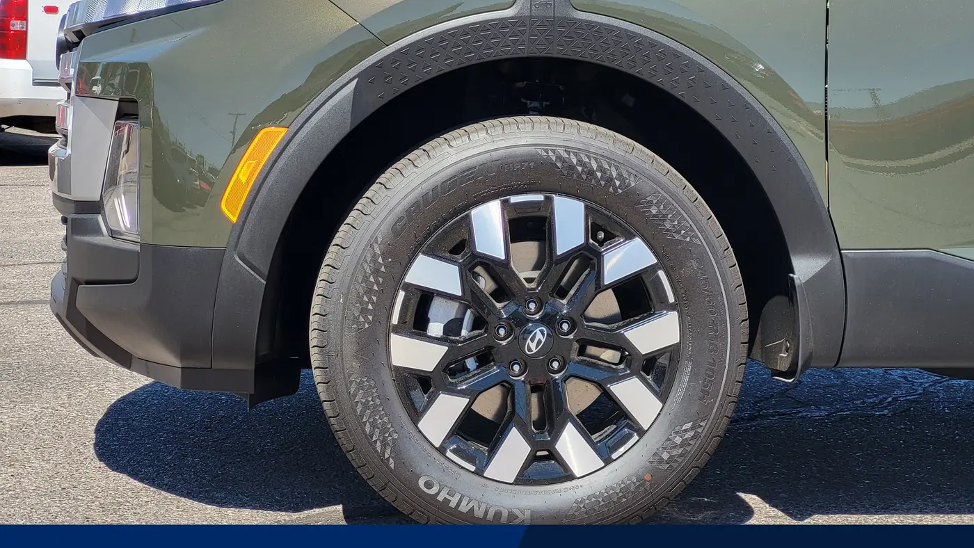 2026 Hyundai SANTA CRUZ SEL Activity
